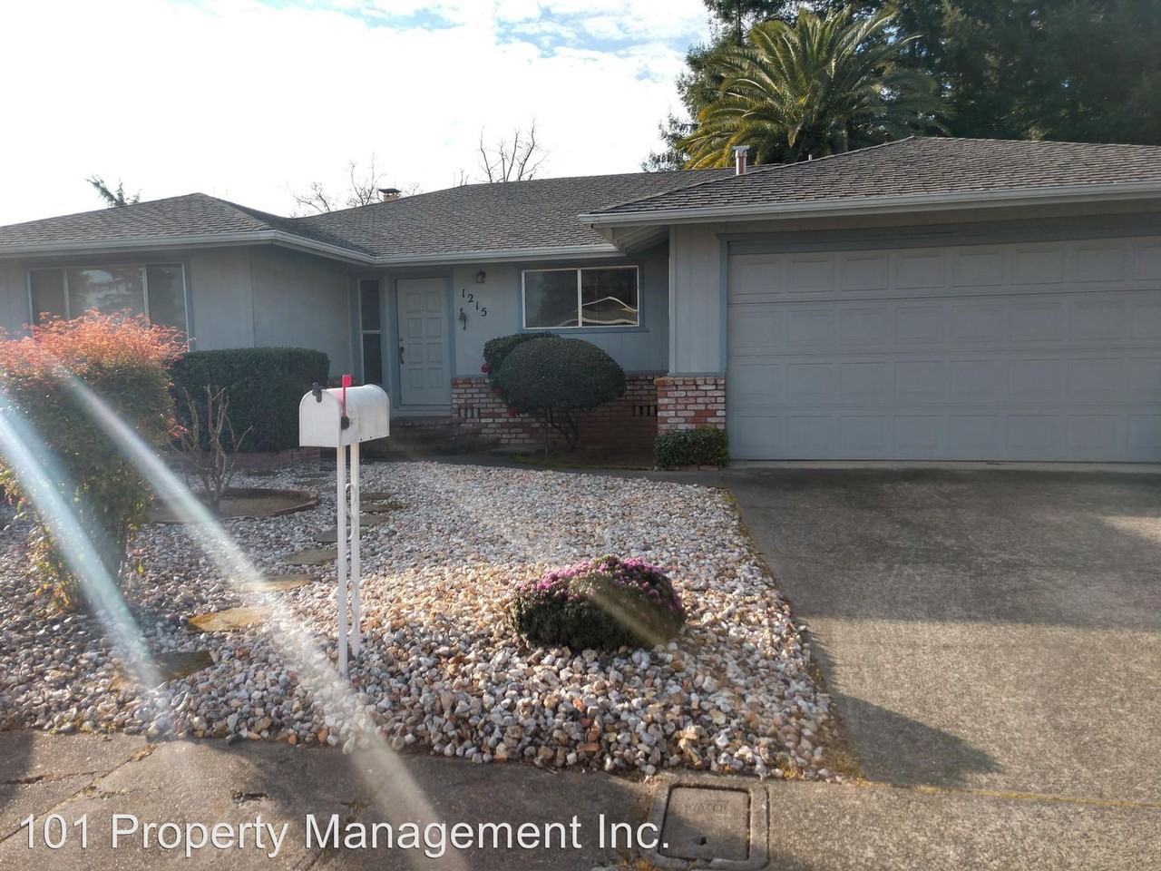 1215 Marwen Dr - Photo 3 of 41