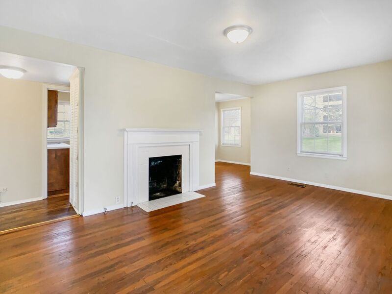 28 Eastwood - Photo 2 of 13