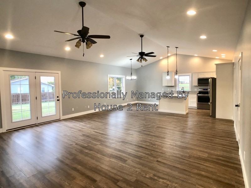 12758 Harvest Lane - Photo 2 of 11