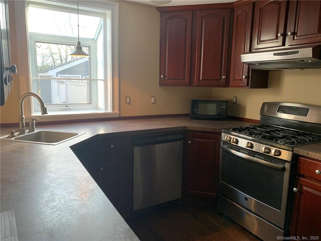 8 Lincoln Street - Photo 2 of 24