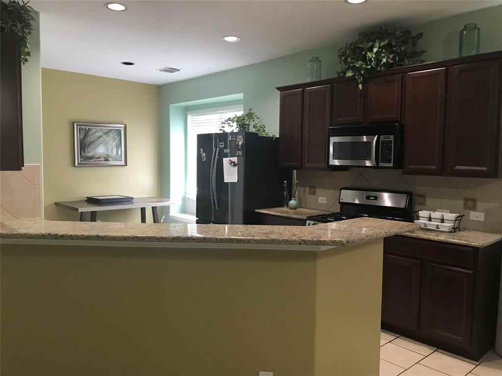 211 Briar Trace Lane - Photo 2 of 6