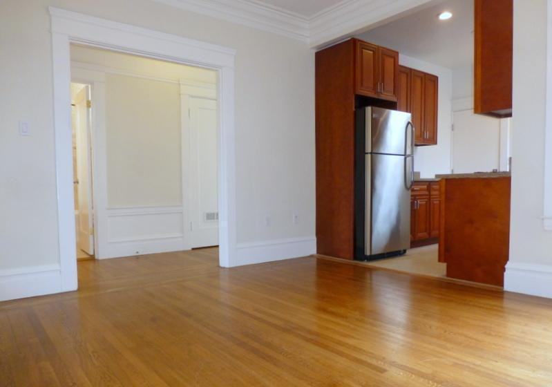 1045 Cabrillo Street #5