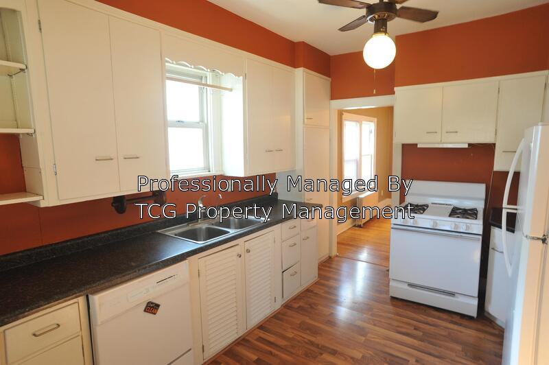 203 Penn St. - Photo 2 of 9