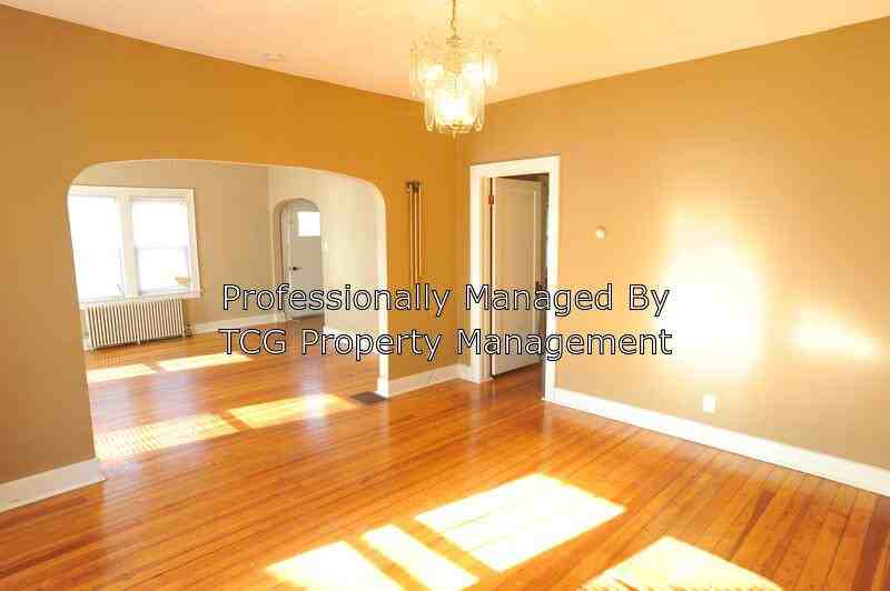 203 Penn St. - Photo 3 of 9