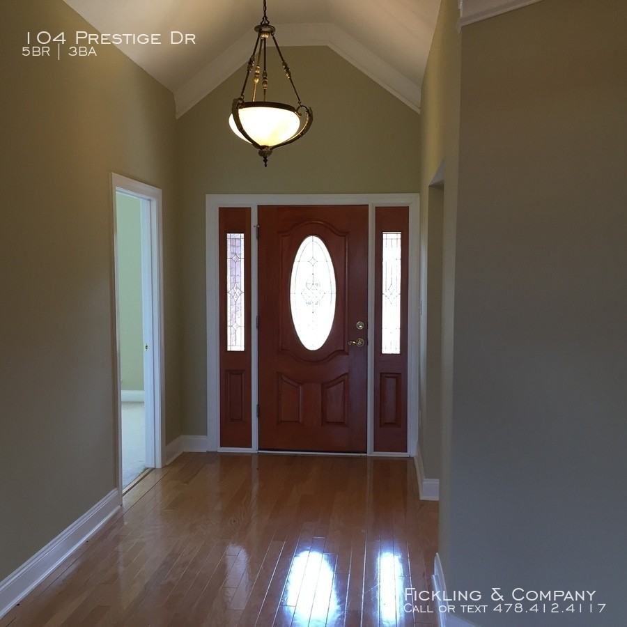 104 Prestige Dr - Photo 3 of 20