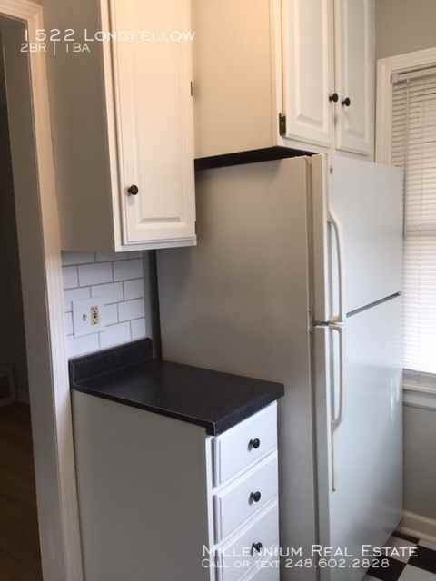 1522 Longfellow - Photo 2 of 22