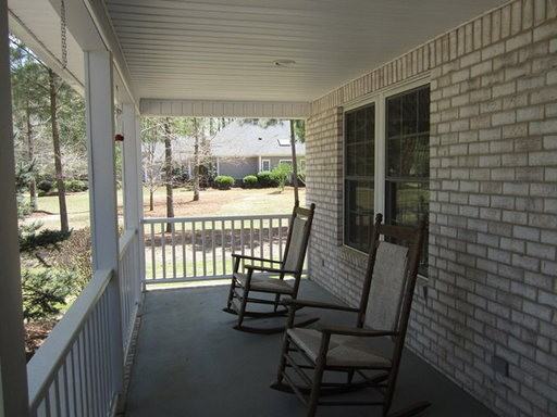 804 Potomac Dr - Photo 2 of 15