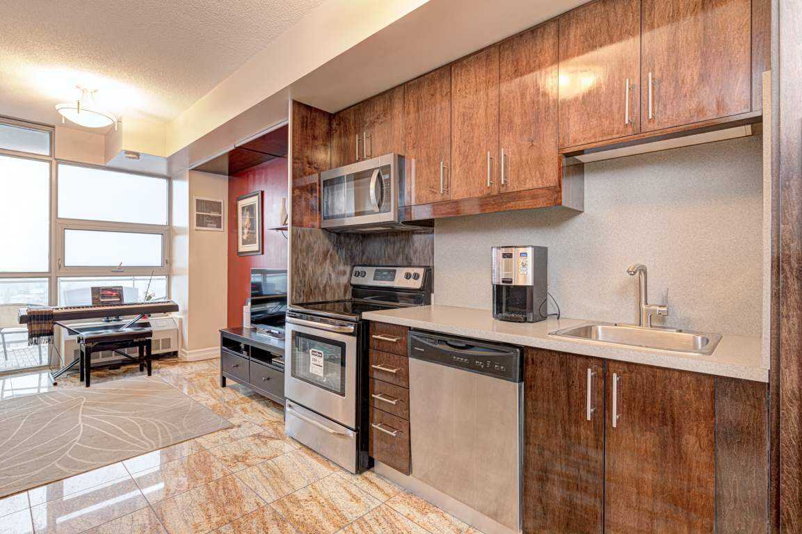 2464 Weston Rd 915 Apartments 2464 Weston Rd, Toronto, ON M9N 0A2