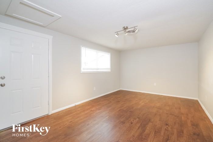 13636 North 18th Drive - Photo 3 of 15