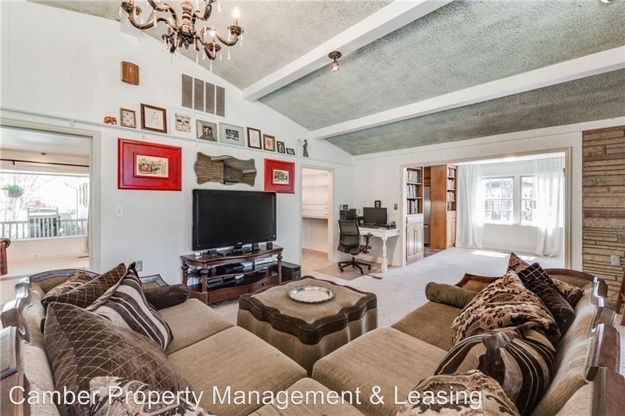 3405 N State Street - Photo 3 of 22