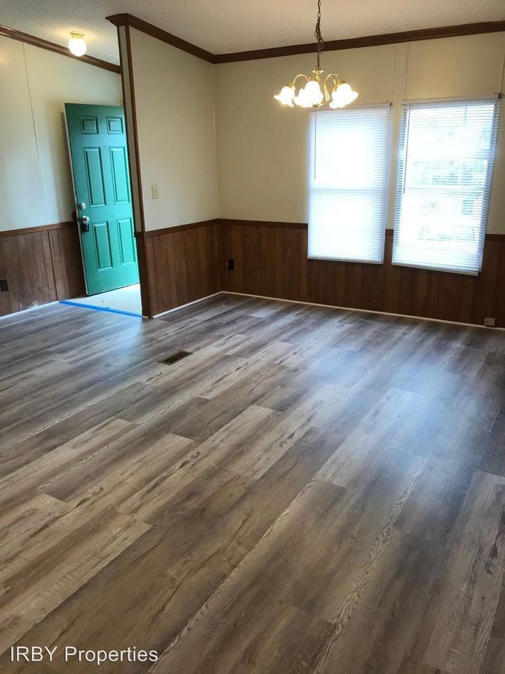 5263 Quimby Dr - Photo 2 of 13