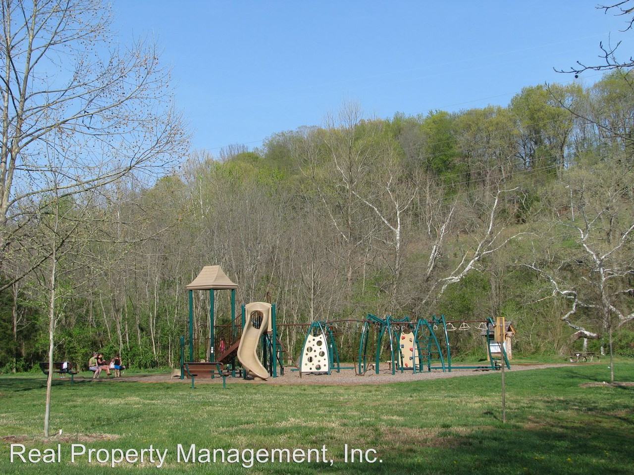 419 Riverside Ave - Photo 3 of 10