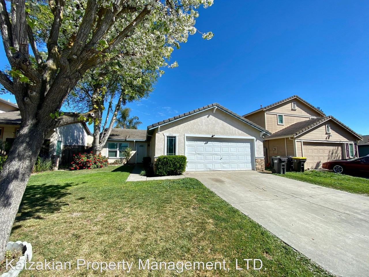 1711 William Moss Blvd. - Photo 2 of 14