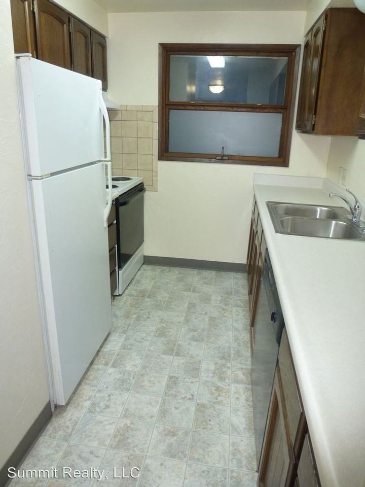 3262 Mendenhall Loop 3 - Photo 2 of 11