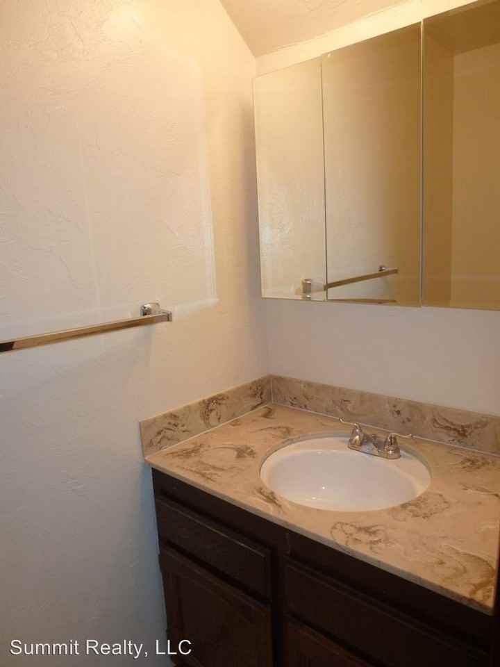 3262 Mendenhall Loop 3 - Photo 3 of 11