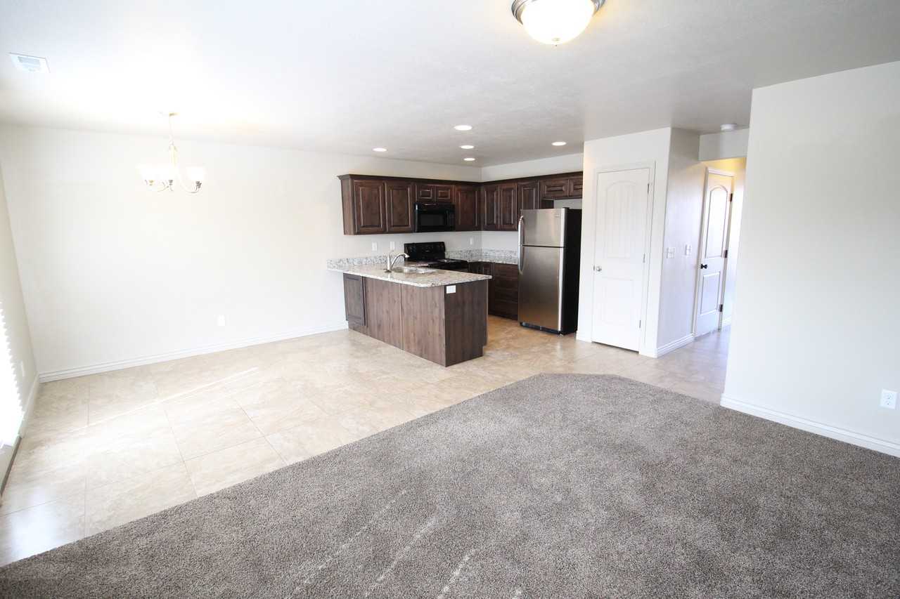 4325 Ws #3B - Photo 5 of 22