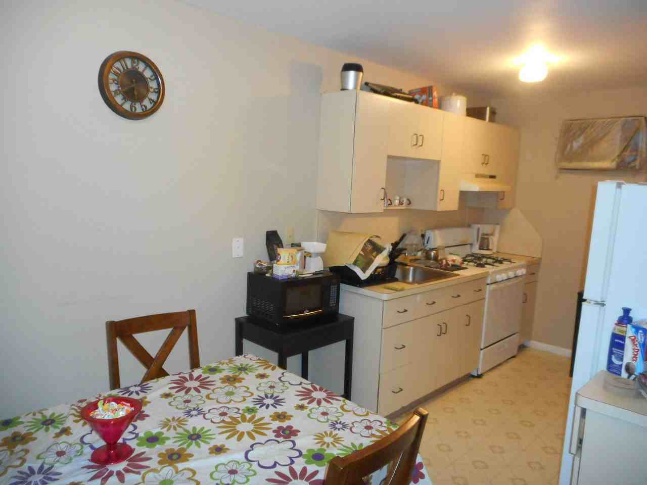 627 Turnpike - Photo 3 of 8