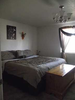 813 Abarr Plaza - Photo 2 of 17