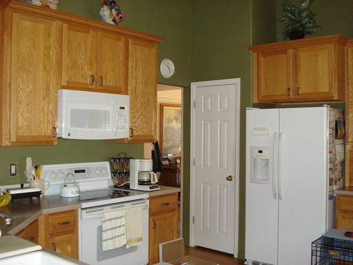 1837 Fringe Ct - Photo 2 of 13