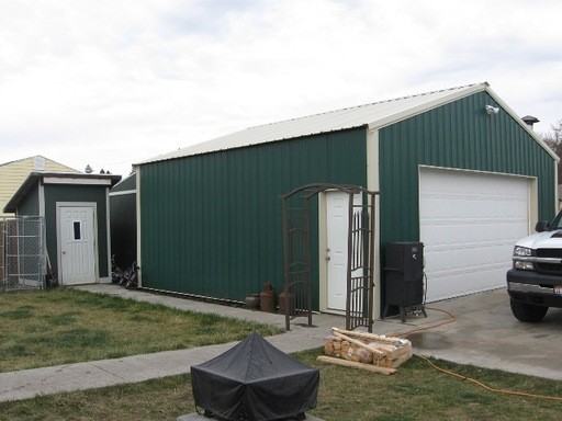 412 E Chestnut St - Photo 3 of 12