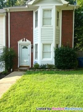 1012 Kennesborough Rd NW - Photo 2 of 9