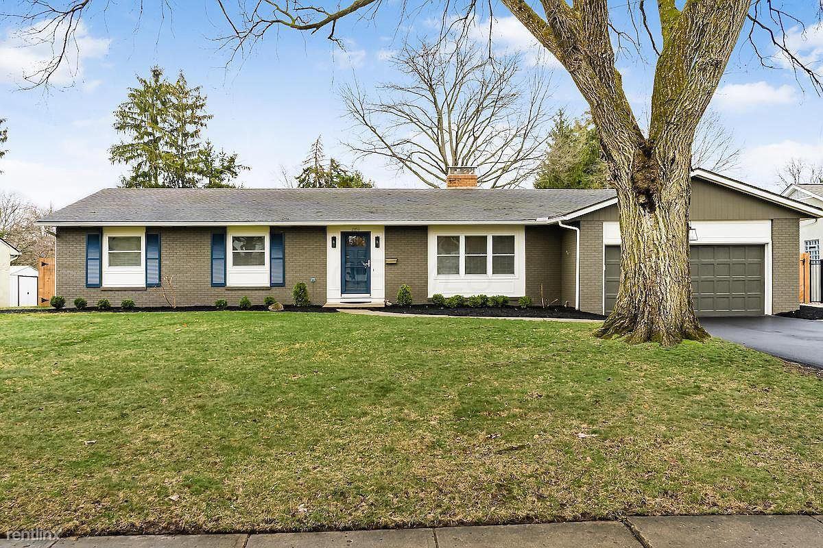 2850 Pickwick Dr - Photo 3 of 33