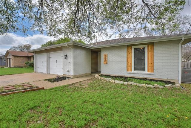 900 Cactus Dr - Photo 3 of 31