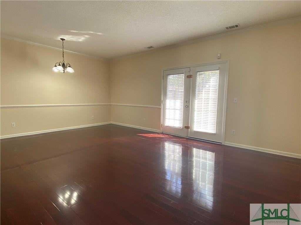 400 Tibet Avenue 10 - Photo 3 of 24