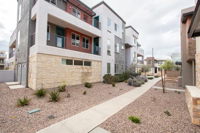 1250 Abbey Lane #209