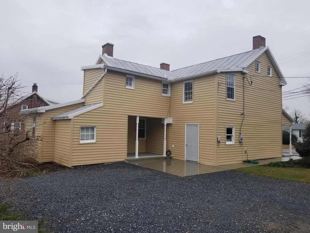 9008 Green Valley Road - Photo 3 of 27