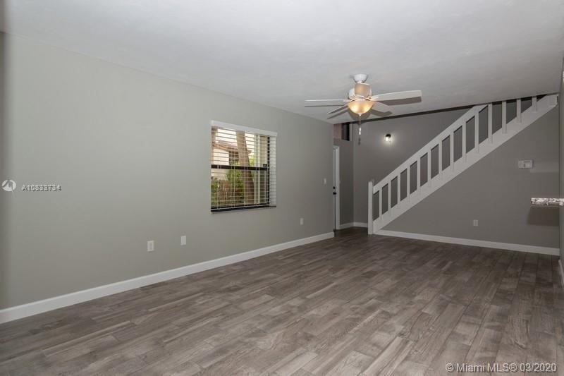 10655 Sw 113th Pl Unit 86b - Photo 2 of 10