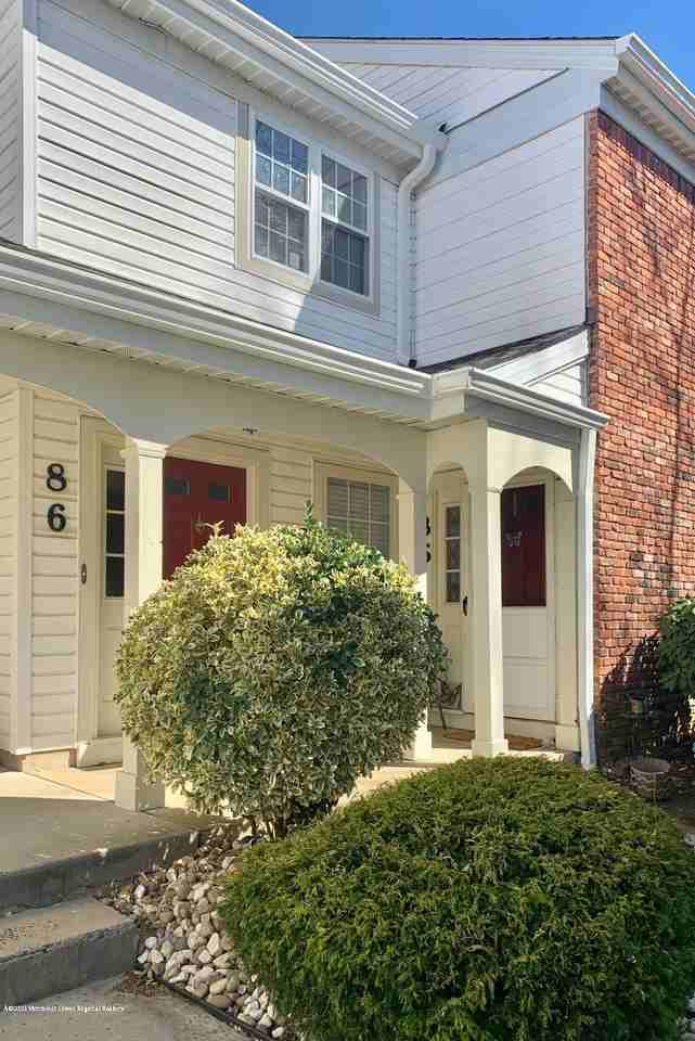 86 Tulip Ln - Photo 2 of 23