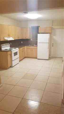 6039 SW 38th St - Photo 2 of 5