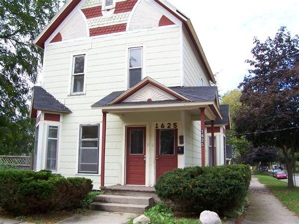 1625 Coit Ave NE Lowr Apartments in Creston, Grand Rapids, MI 49505