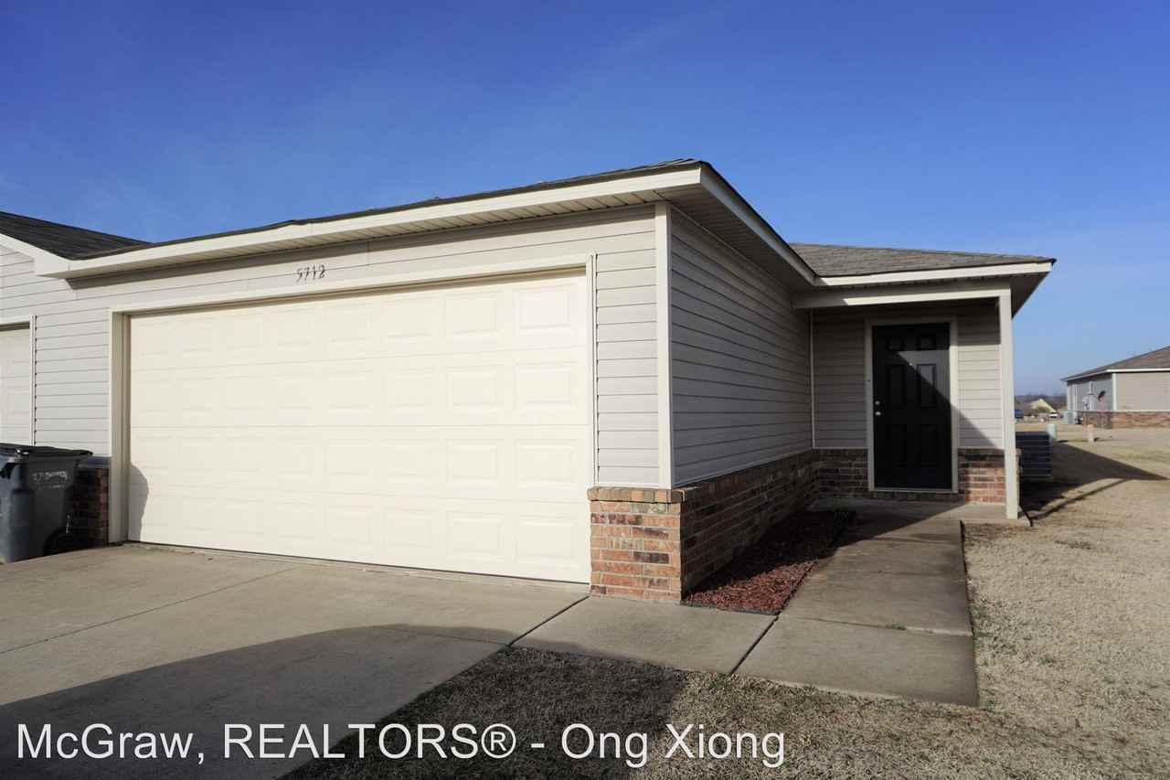 5710 - 5712 N. 34th St. - Photo 2 of 16