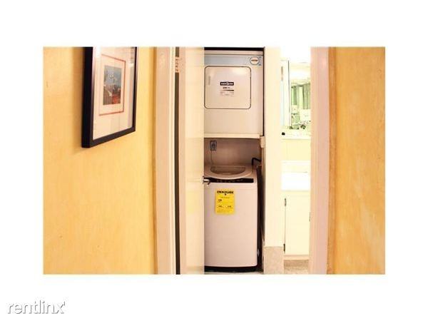 5415 Collins Ave - Photo 2 of 7