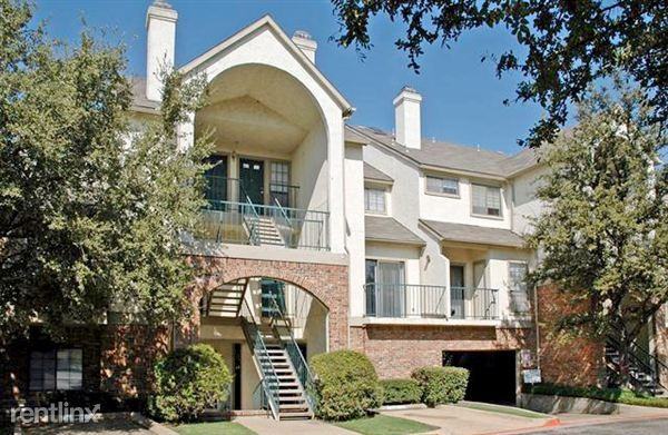 501 Arbor Creek Dr - Photo 2 of 3