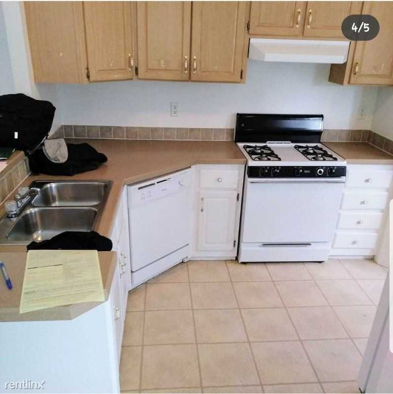 14578 Bass Dr 20 - Photo 2 of 4