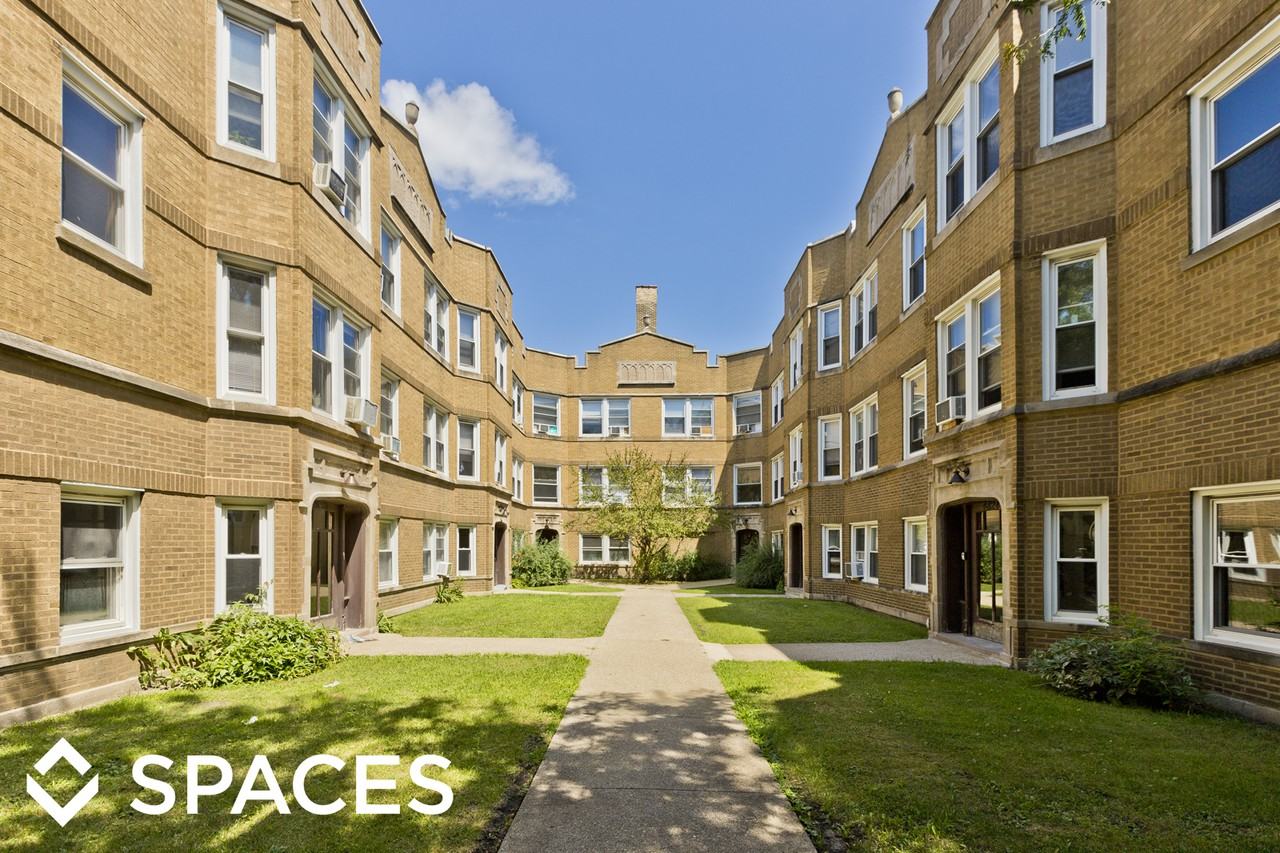 4826 W Addison St Apartments for Rent in Portage Park  