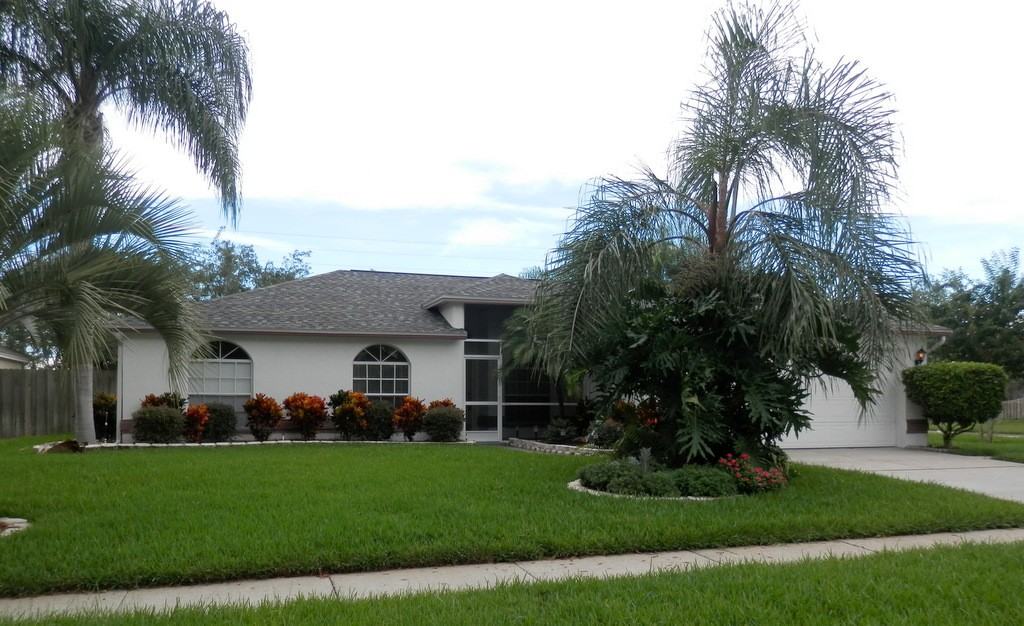 22851 Sterling Manor Loop - Photo 2 of 19