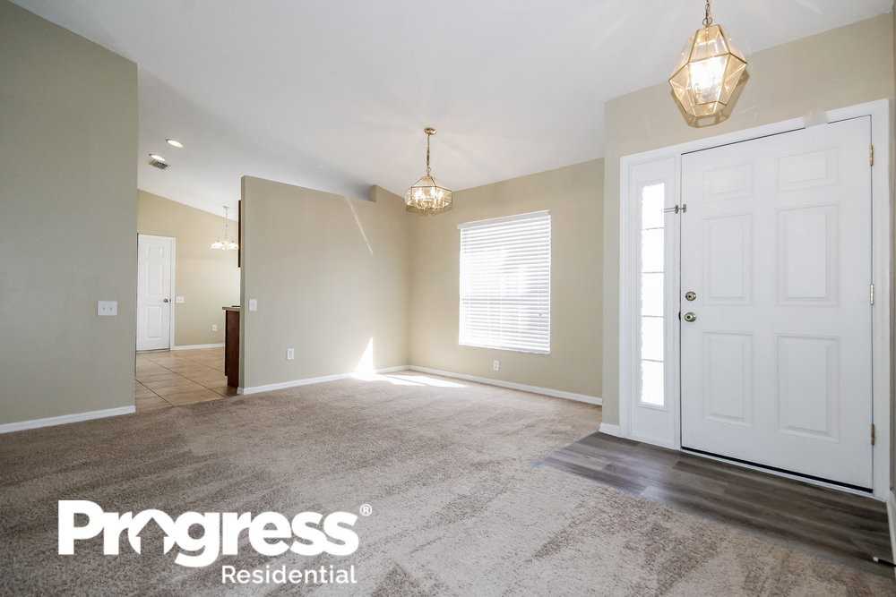 6524 Clair Shore Dr - Photo 3 of 16