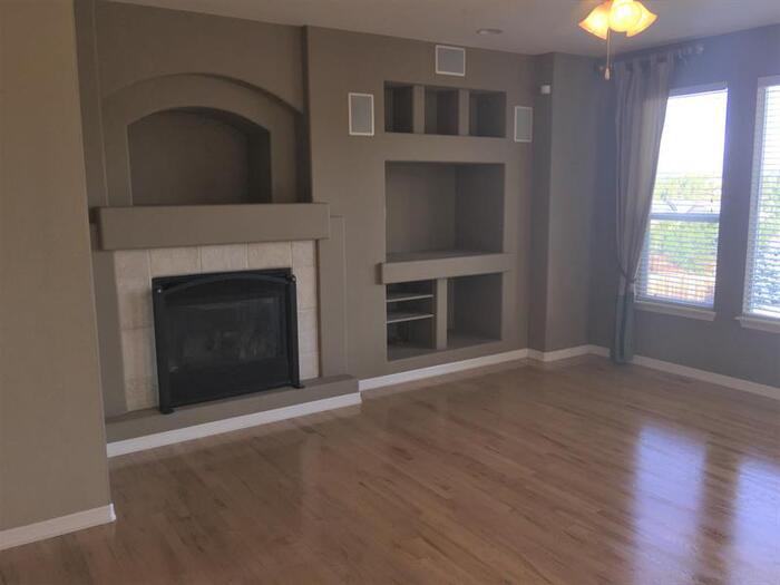 13754 Voyager Parkway - Photo 2 of 20