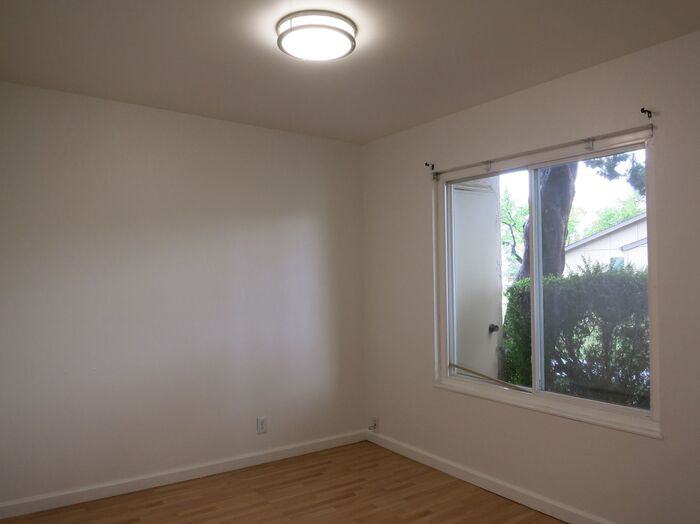 1955 Postgate Court - Photo 3 of 24