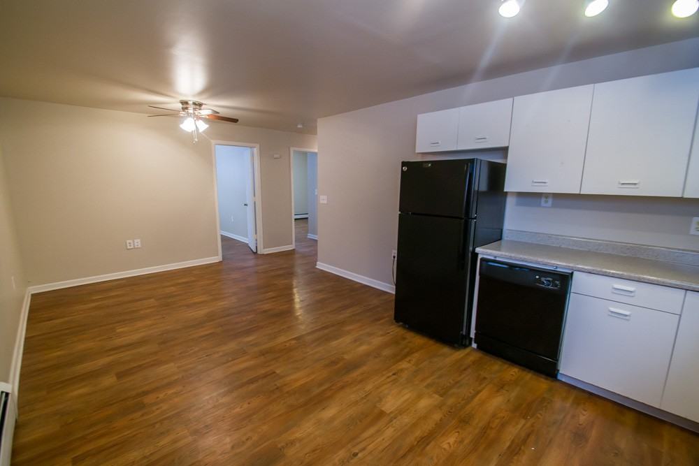 3601 Eaton St - Photo 7 of 13