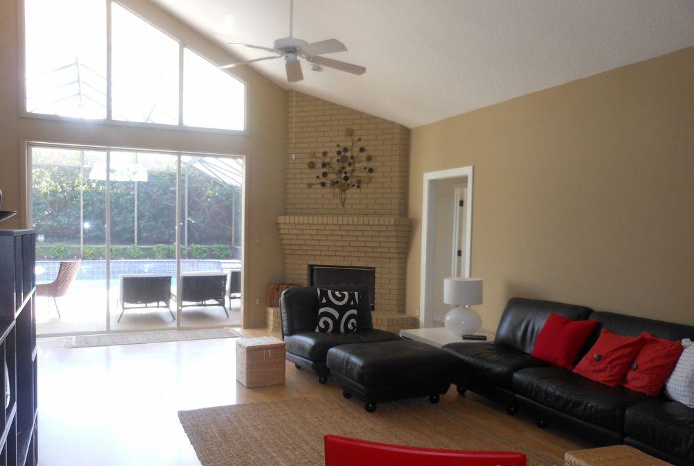 8497 Island Palm Circle - Photo 2 of 8