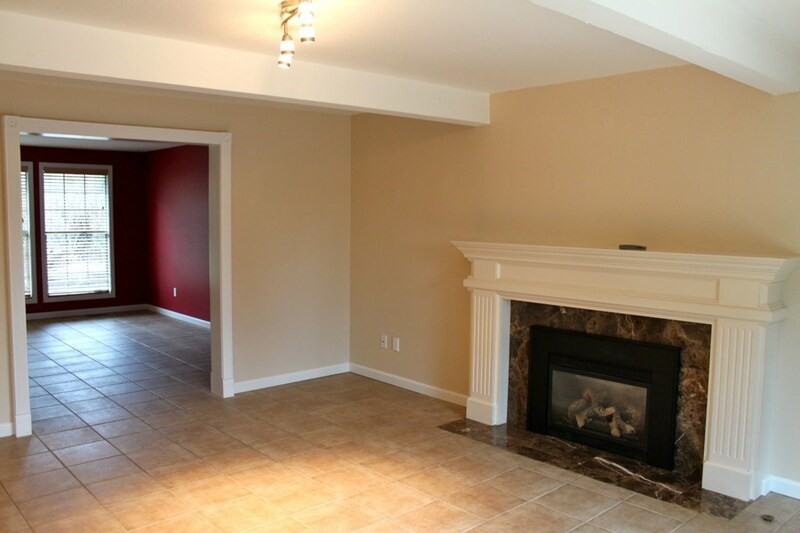 14003 Ne 87th St. - Photo 2 of 11