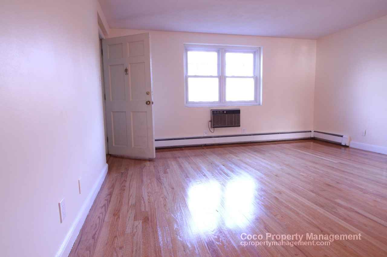 131 Emerson Gardens Rd #131 - Photo 2 of 9