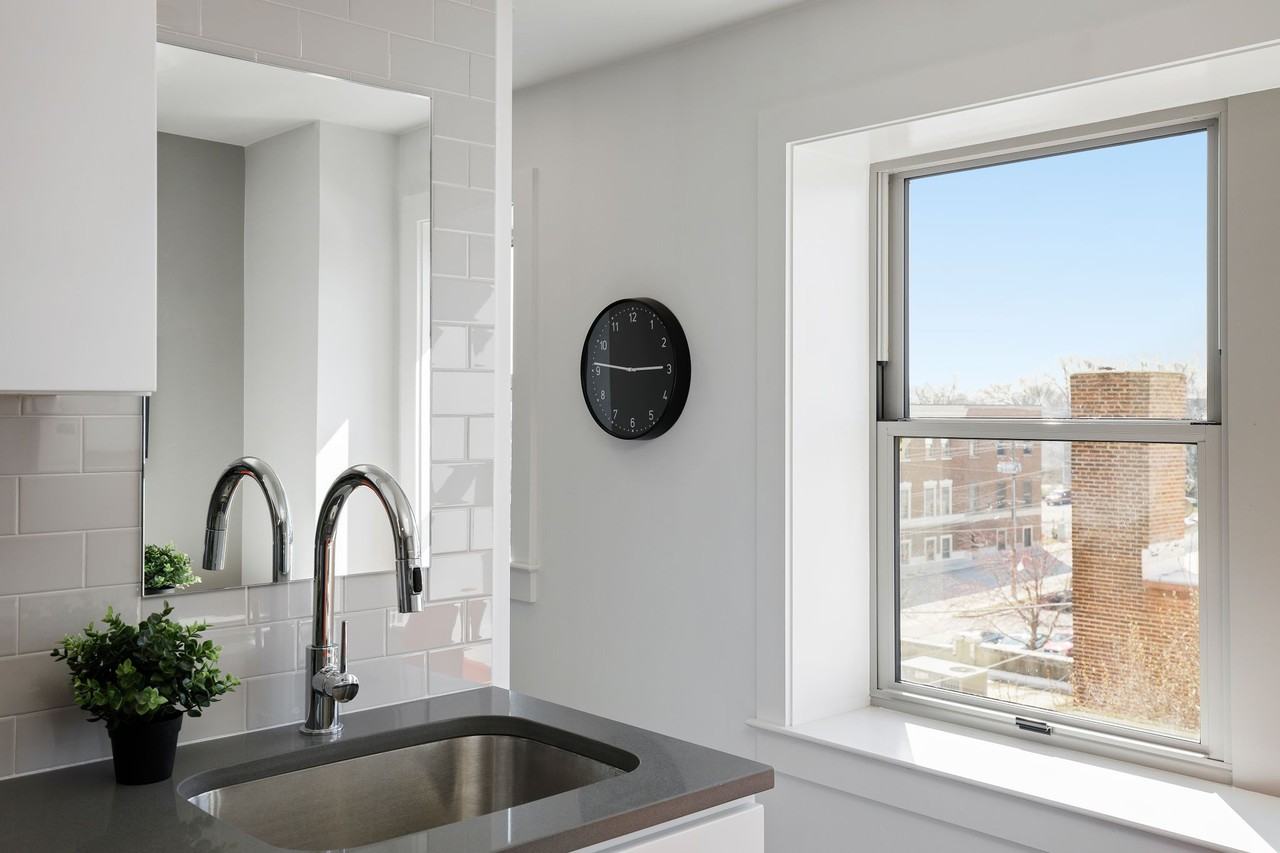 3835 Main St - Photo 2 of 50