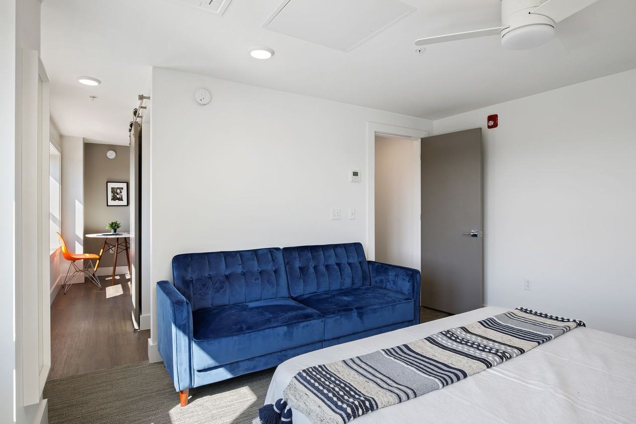 3835 Main St - Photo 5 of 50