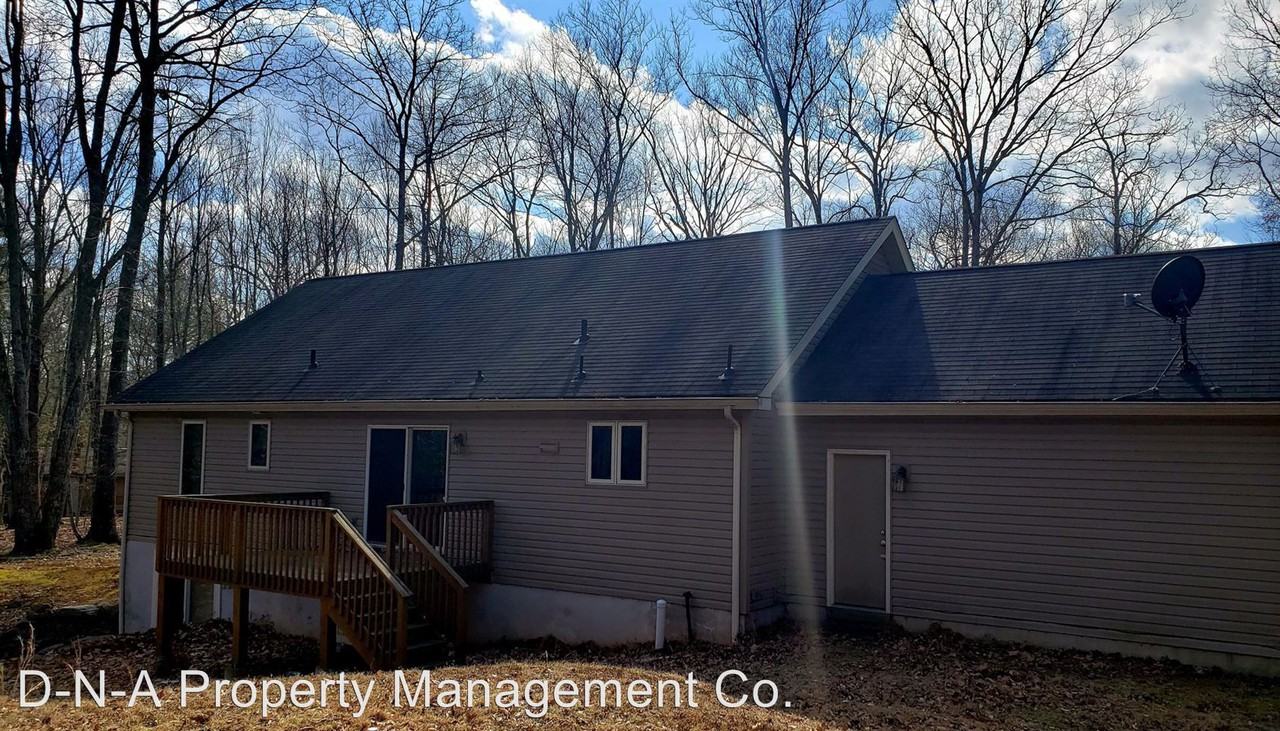 1347 Pocono Mountain Lake Dr - Photo 3 of 13